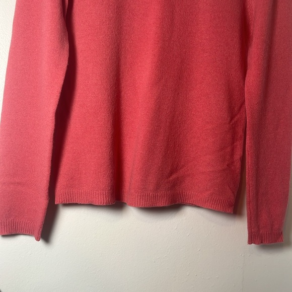 Tahari Pure Luxe 100% Cashmere Pink Crewneck Long Sleeve Sweater Sz M - Picture 4 of 7